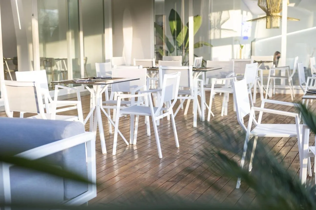 One Design Hotel Римини